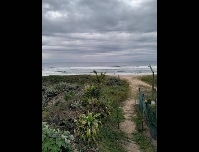 2 BEDROOM APARTMENT FOR SALE IN MARGATE BEACH